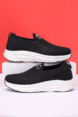 Comfort Skechers in Black
