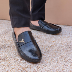 Black Croc-Textured Loafers-VL010