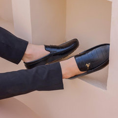 Black Croc-Textured Loafers-VL010