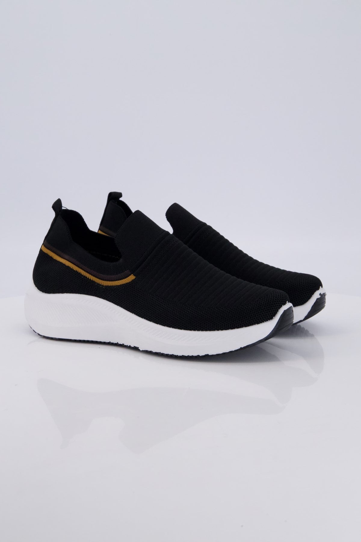 Comfortable Skechers Black